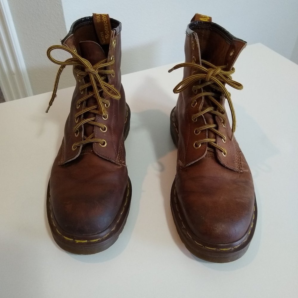Vintage Dr. Martens 1460 boots, ~1998; 8 eyelets;